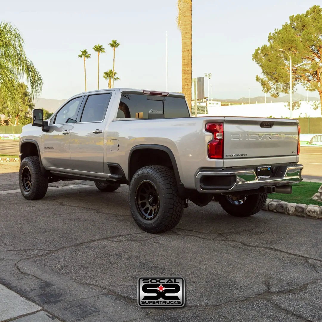 CST 20-25 GM 2500 4″ Stage 5 Suspension System w/ FOX 2.0 Reservoir Shocks