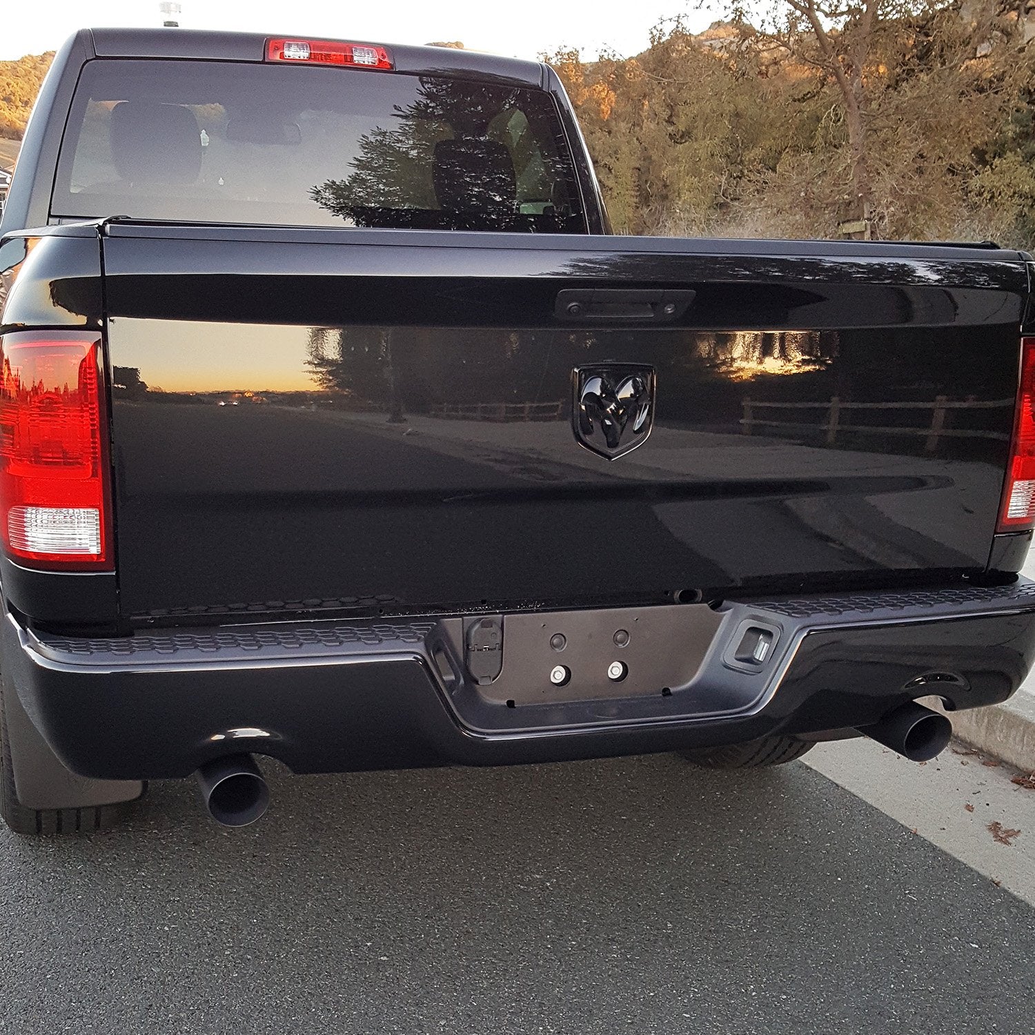 Flowmaster Exhaust Tip - Direct Fit Front View