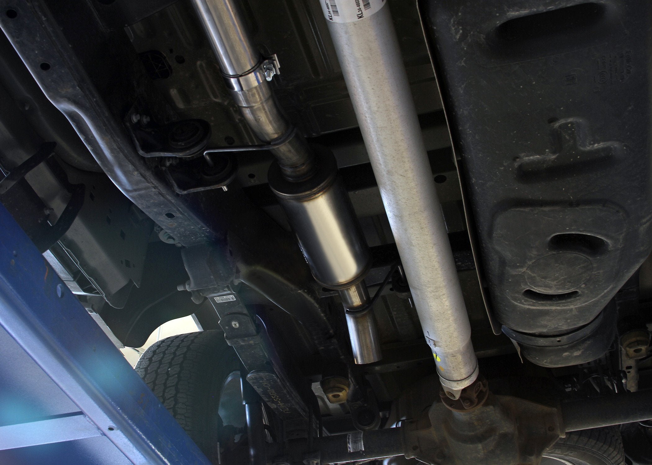 Flowmaster Flow FX Extreme Cat-Back Exhaust System Front View