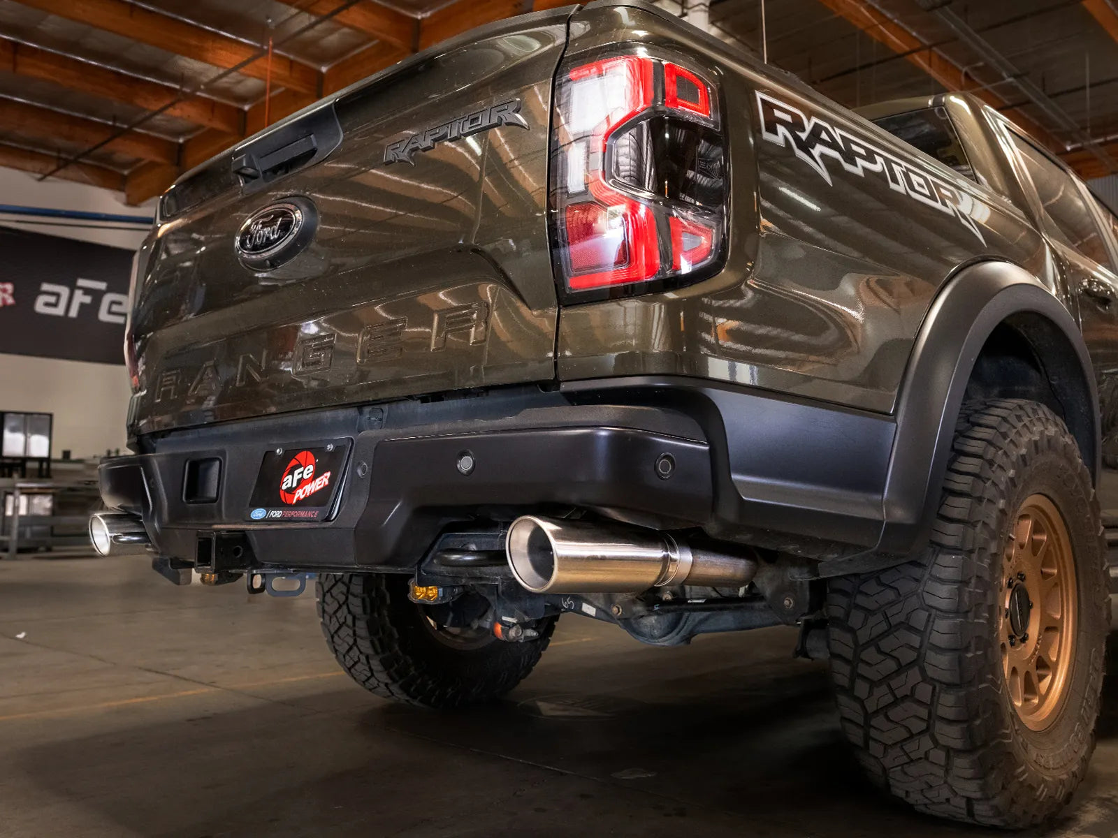 Vulcan Series 3 IN 304 Stainless Steel Cat-Back Exhaust System w/ Polished Tip Front View
