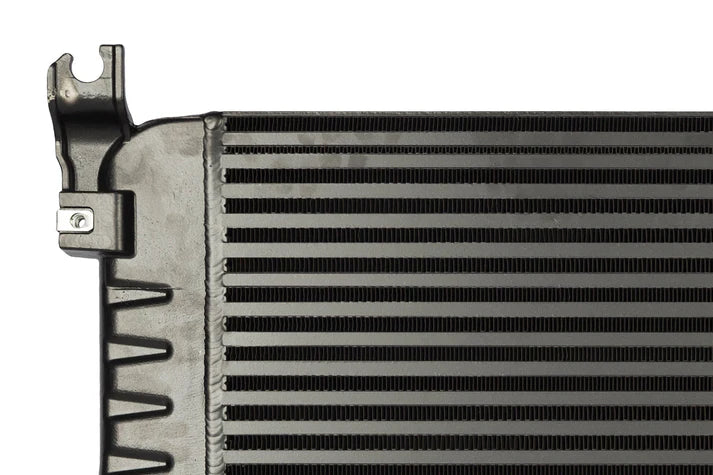 06-10 Silverado H.D / Sierra H.D 6.6L Turbo Diesel Heavy Duty Intercooler Front View