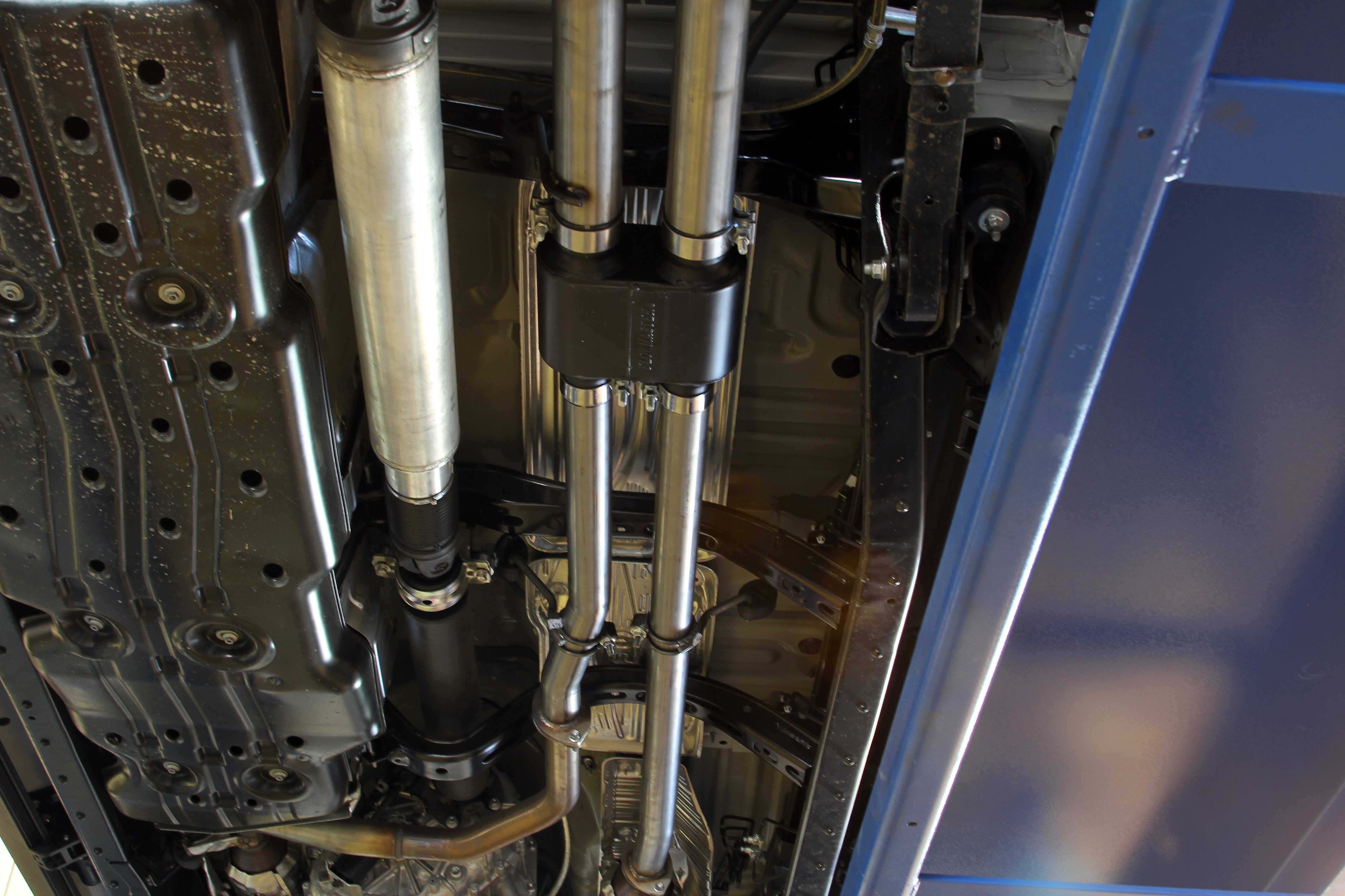 Flowmaster Outlaw Cat-back Exhaust System Front View