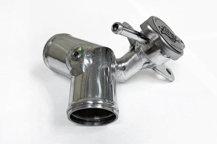 FR-S/BRZ/86/GR86 All-Aluminum Filler Neck w/1.4 bar High Pressure Radiator Cap Front View
