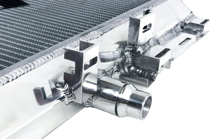 Mercedes AMG GT/R/C / W205 C63 / W213 E63 / GLC63 Heat Exchanger w/ Rock Guard Front View