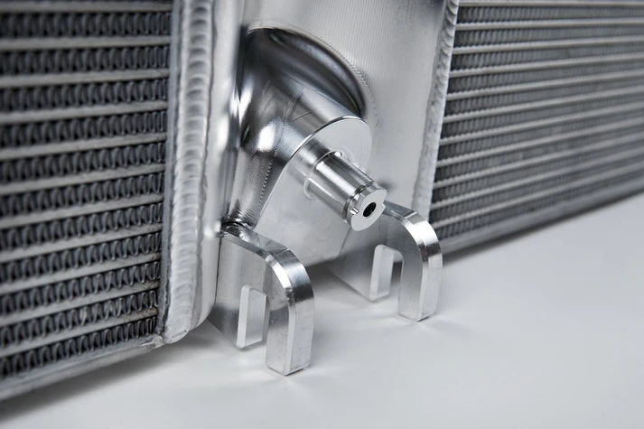 Porsche 992 911 Turbo/Turbo S / 992.2 Carrera (3.0T) Intercooler System Front View