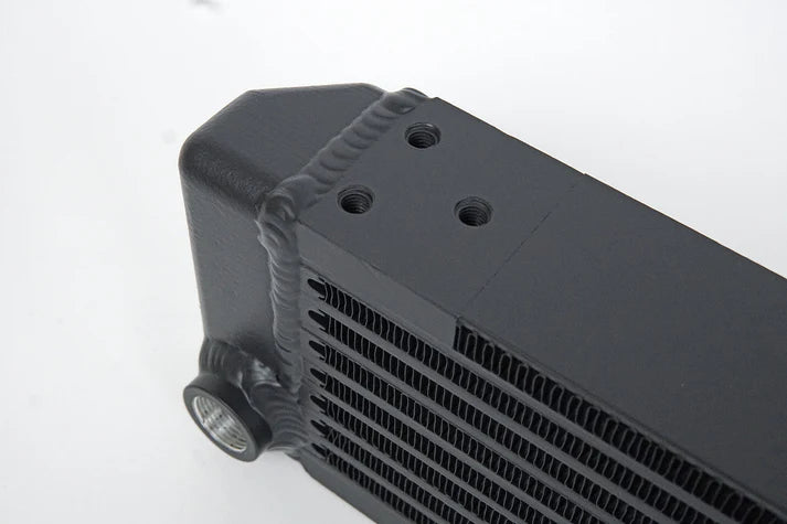 Universal Single-Pass Oil Cooler / RSR Porsche / M22 x 1.5 / 22L x 4.75H x 2.16W Front View