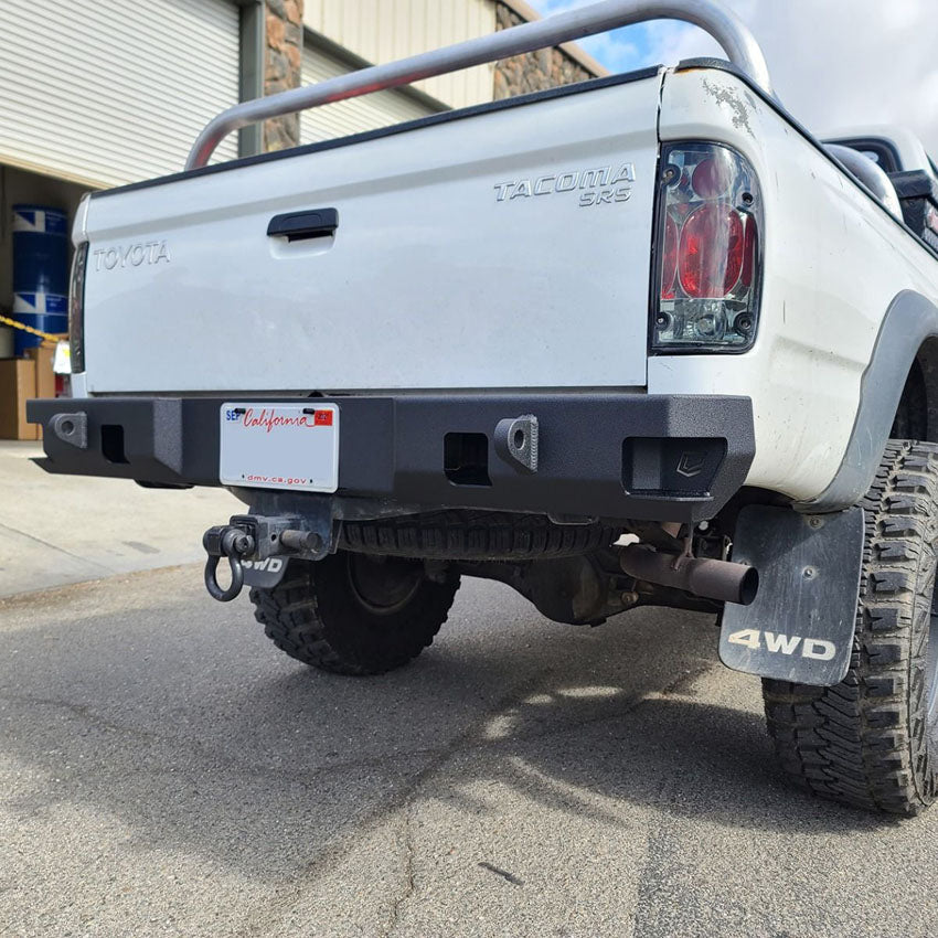 1995-2004 TOYOTA TACOMA OCTANE REAR BUMPER Front View
