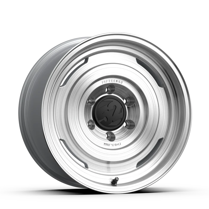 Fifteen52 Analog HD Wheels Front View Silver