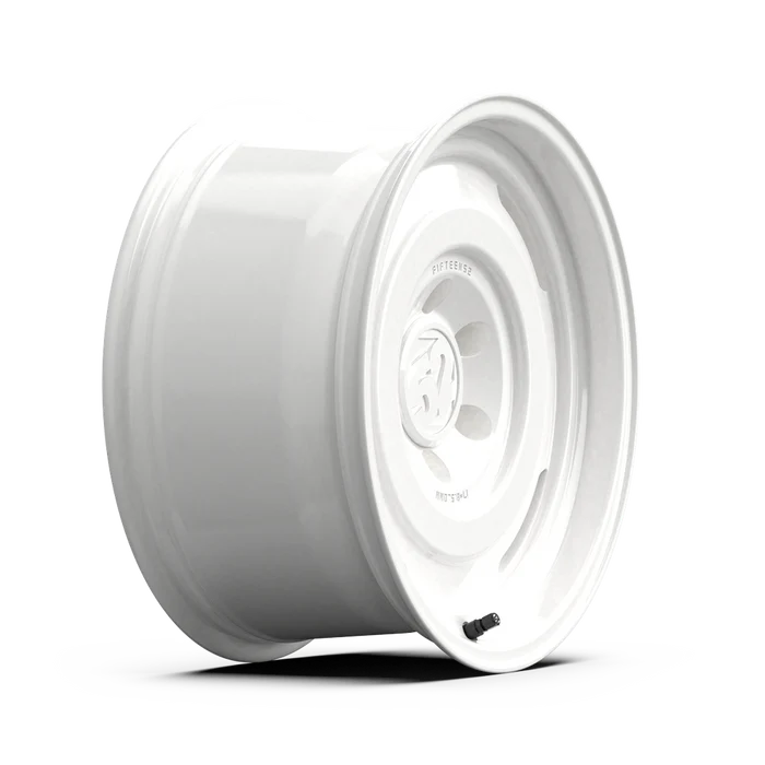 Fifteen52 Analog HD Wheels Side View White