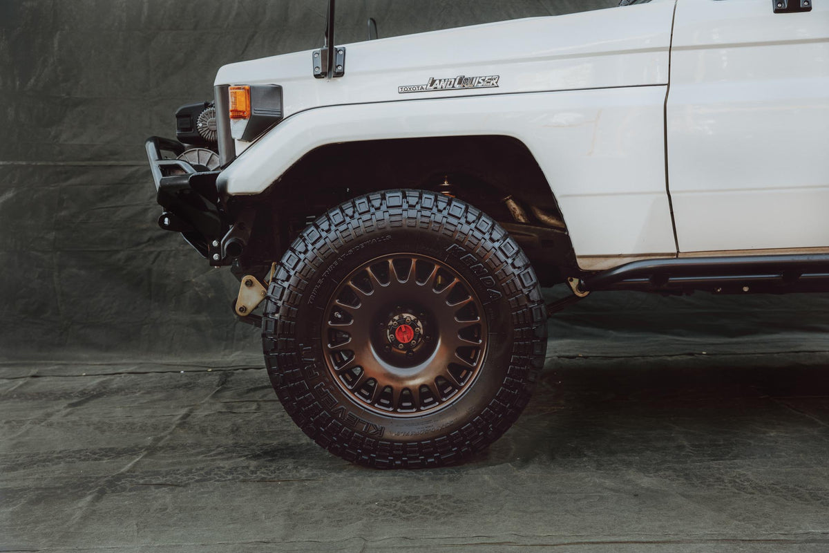 NOMAD 503CO Sahara Copperhead Front View