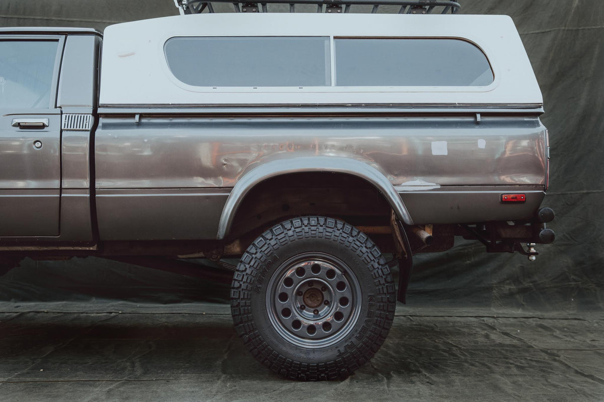 NOMAD 501UG Convoy Utility Gray Front View