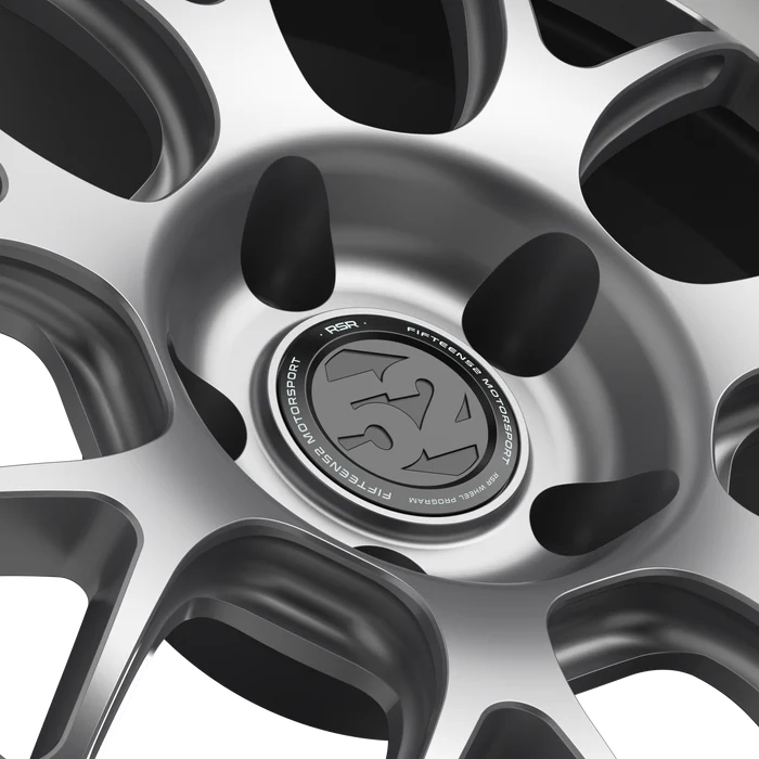 Fifteen52 Vertex RSR Wheels