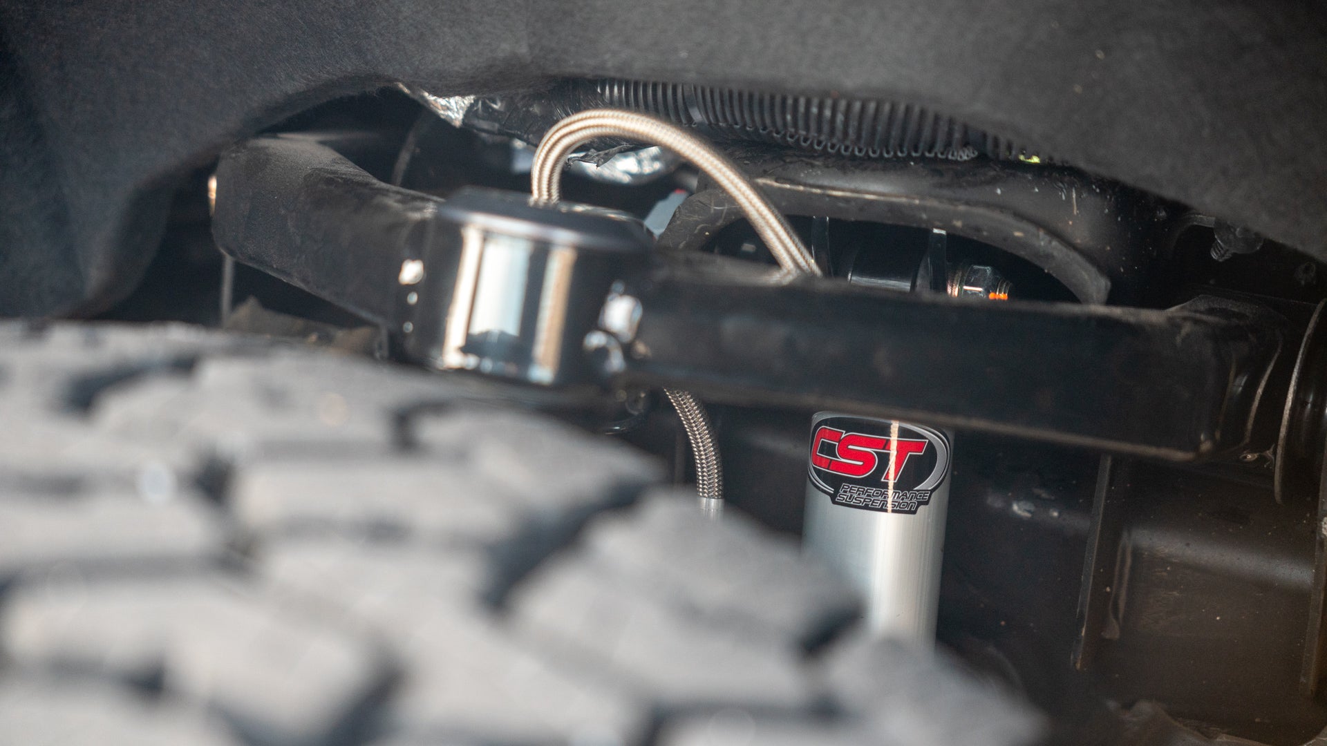 CST 20-25 GM 2500 4″ Stage 6 Suspension System