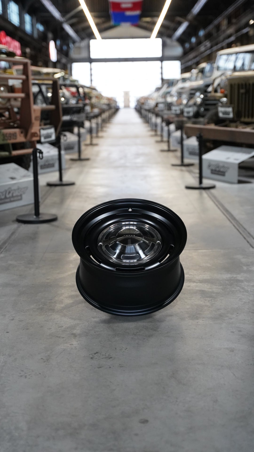 NOMAD 504 Field Satin Black Front View