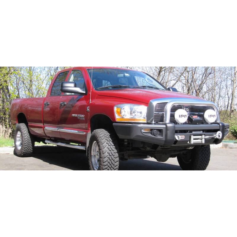 94-02 Dodge 1500/2500/3500 Sahara Bumper Display on Vehicle (Front Angled View)