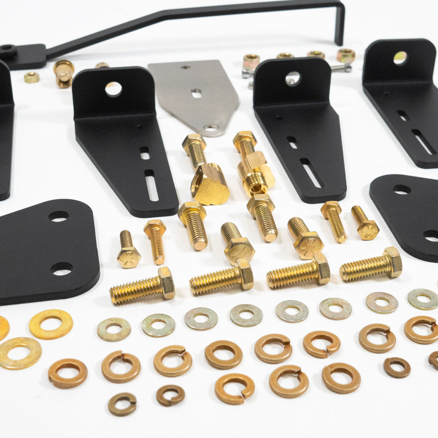 '17-24 F250/F350 Under-Bed Air Compressor Mounting Kit - Retains Spare Tire display of included parts and hardware 