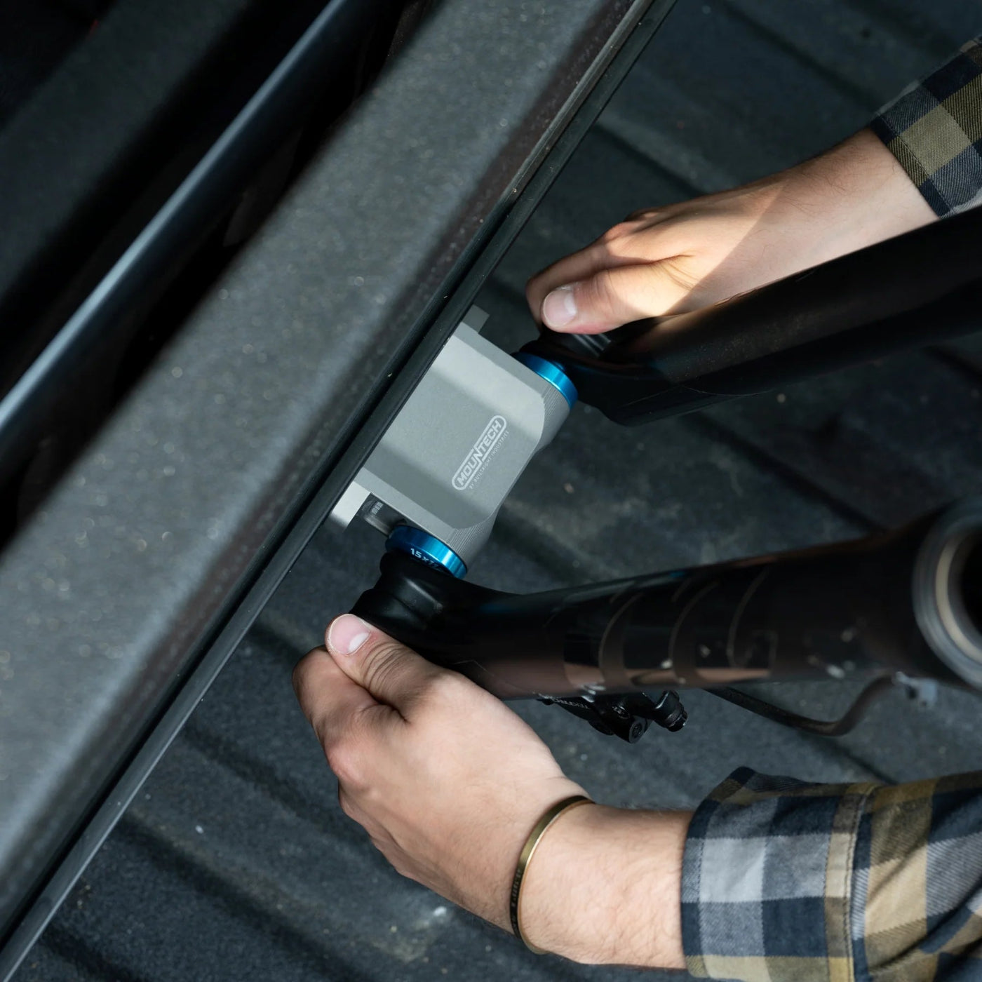 Mountech Bike Fork Mount Display on vehicle 