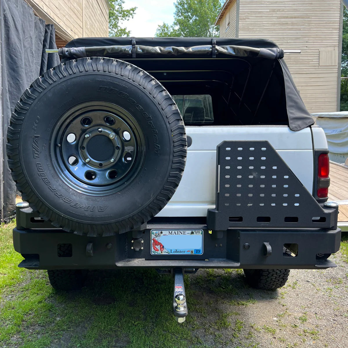 1994-2002 RAM 1500/2500/3500 OCTANE DUAL SWING OUT REAR BUMPER Front View