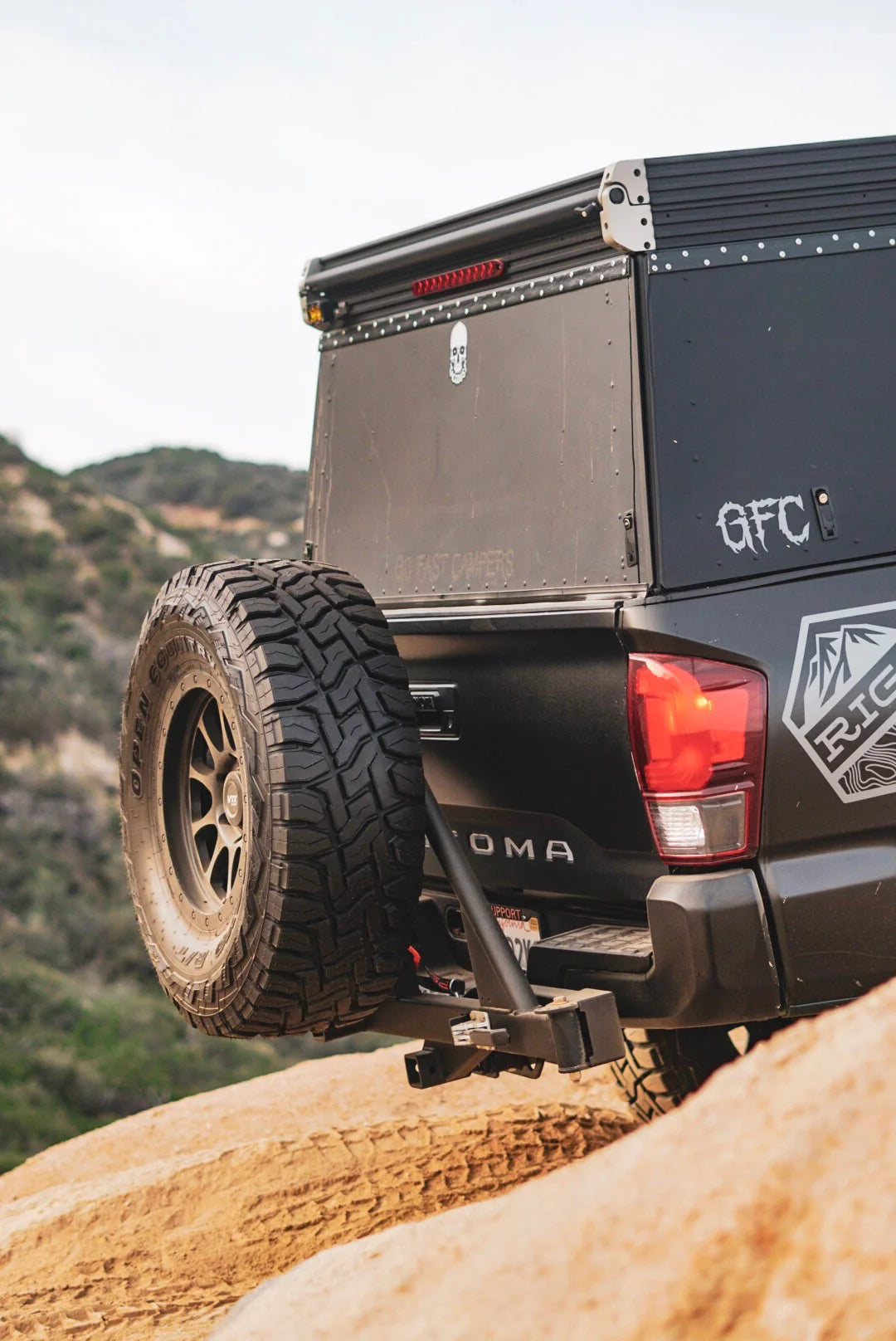 UltraSwing Multi-Fit Spare Tire Hitch Mount | RiGd Supply Front View