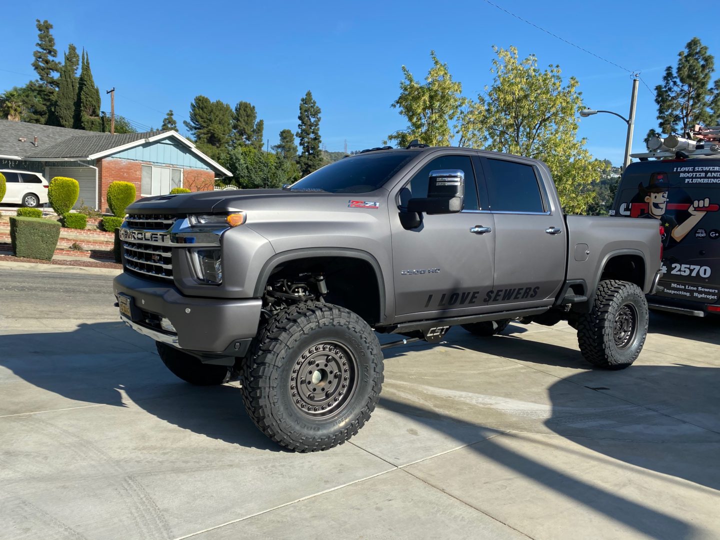 CST 20-25 GM 2500 / 3500 8″ Stage 1 Suspension System