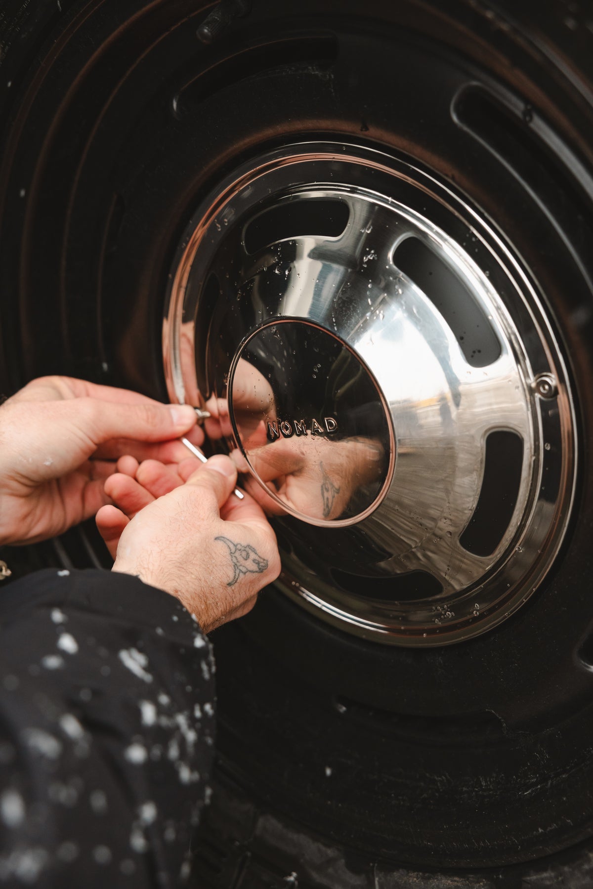 NOMAD 504 Field Satin Black Front View