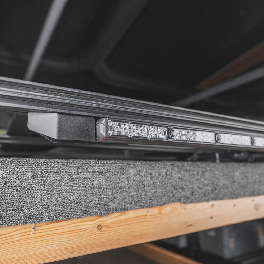Roof Rack Chase Light Bar Mount