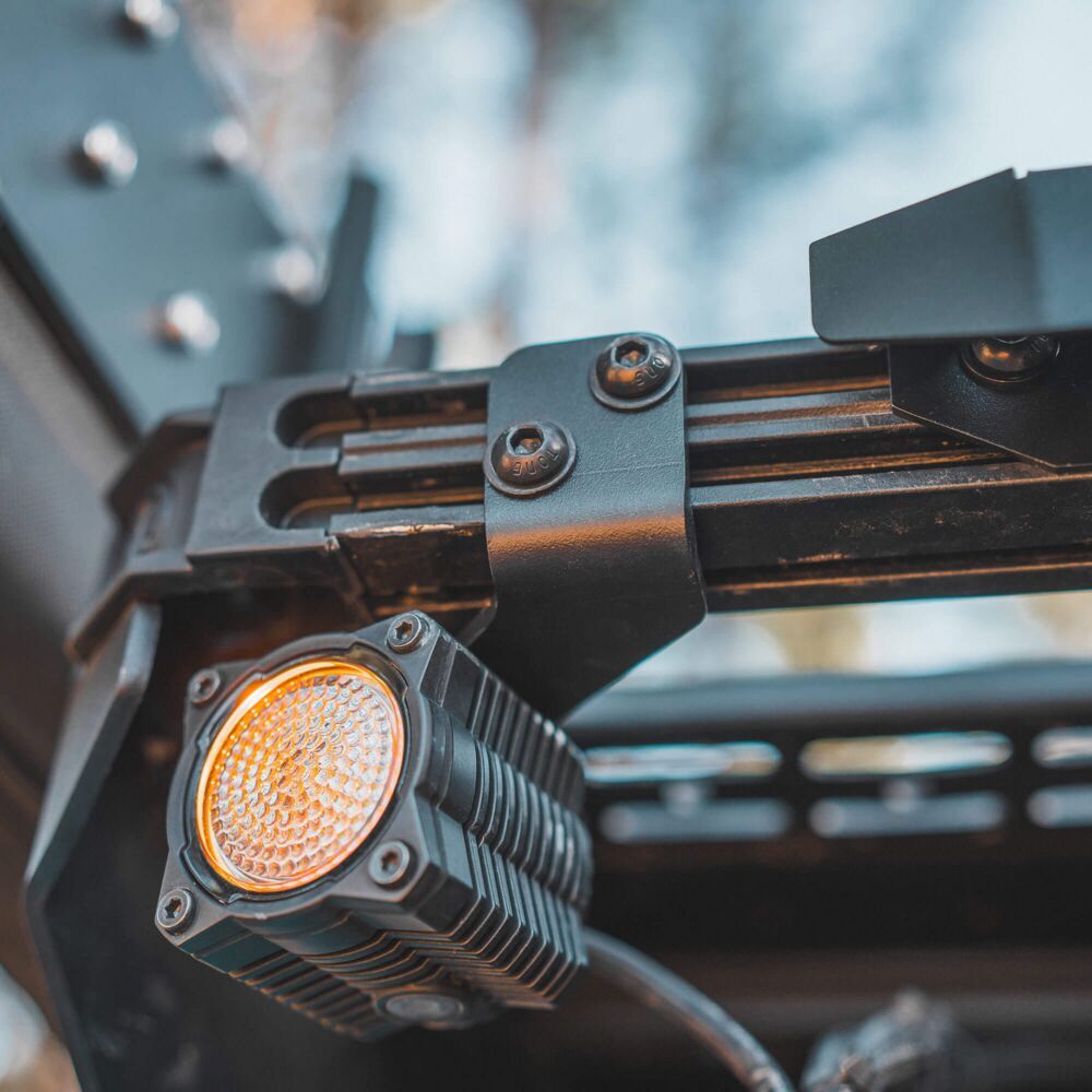 FE1 Rear Roof Rack Light Mounts