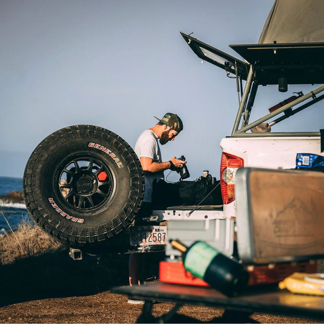 UltraSwing Mega-Fit Spare Tire Hitch Mount | RiGd Supply Front View