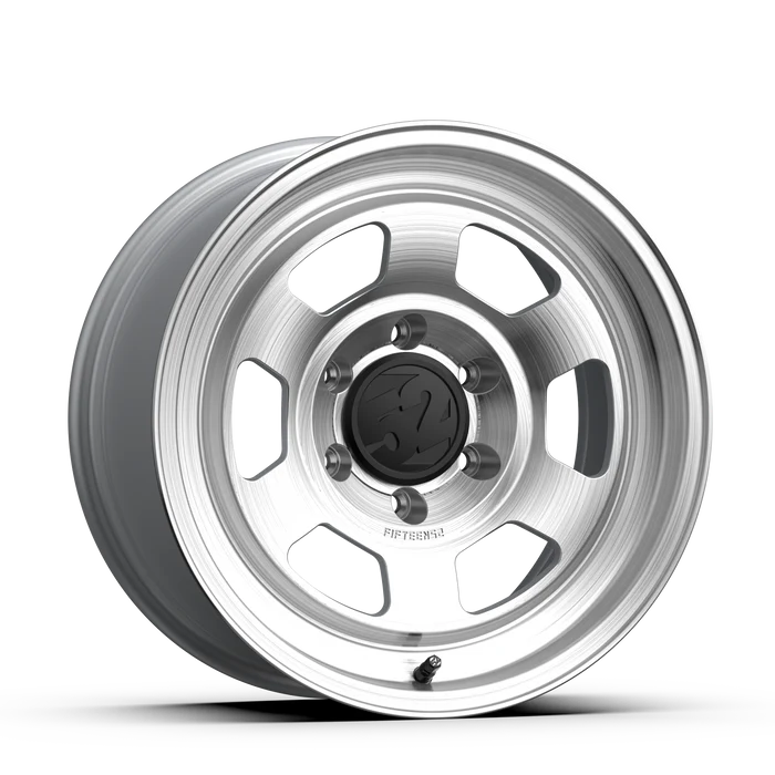 Fifteen52 Patrol HD Wheels Front View Silver