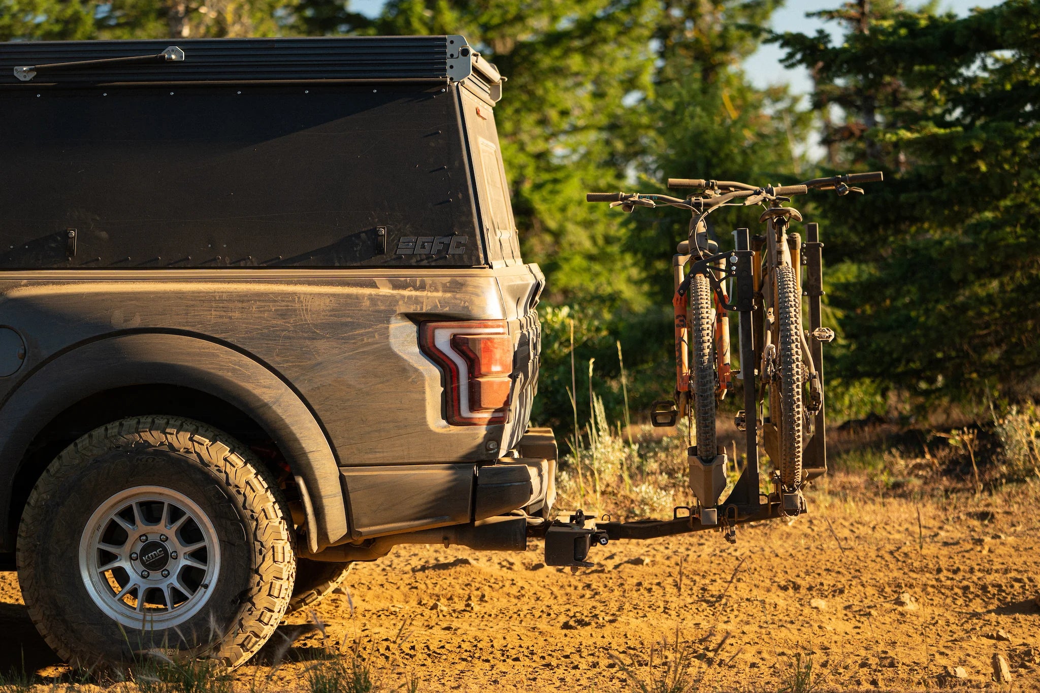 RambleRack Heavy Duty Hitch Bike Rack | RiGd Supply Front View