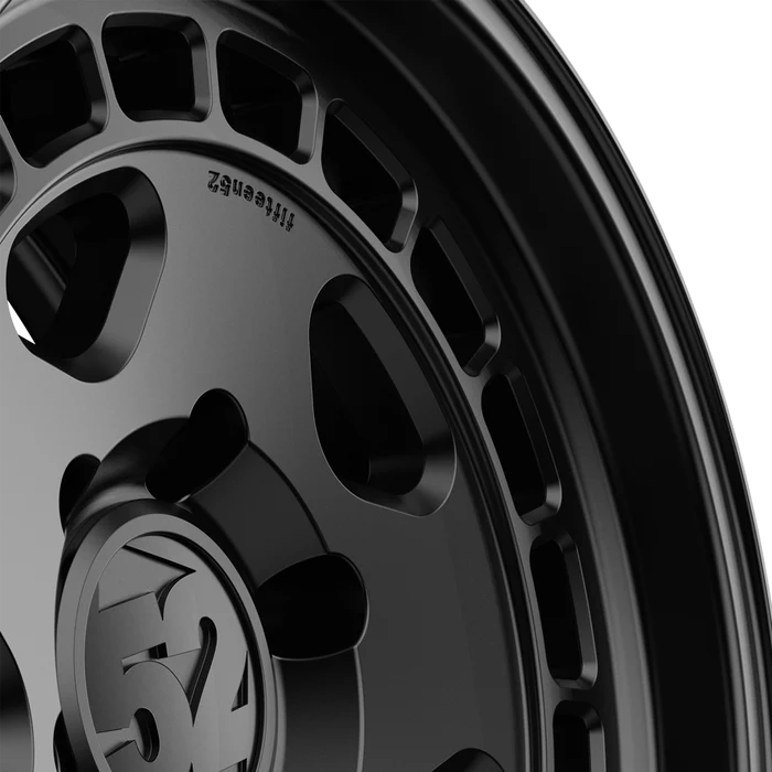 Fifteen52 Turbomac HD Wheels Front View Black