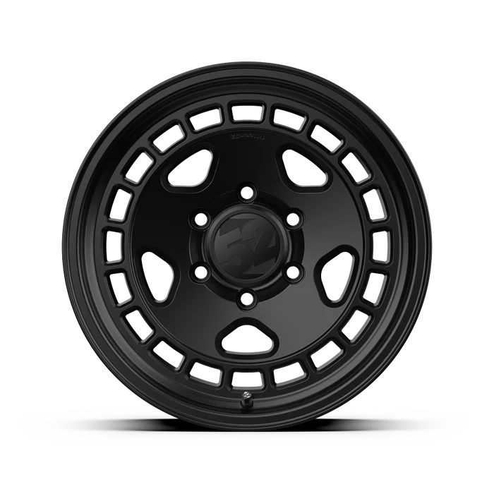 Fifteen52 Turbomac HD Wheels Front View Black