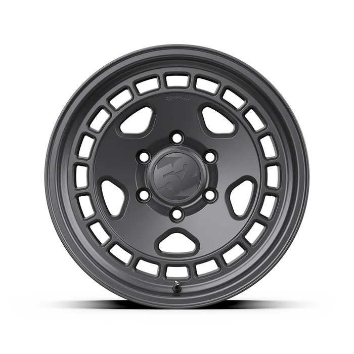 Fifteen52 Turbomac HD Wheels Front View Grey