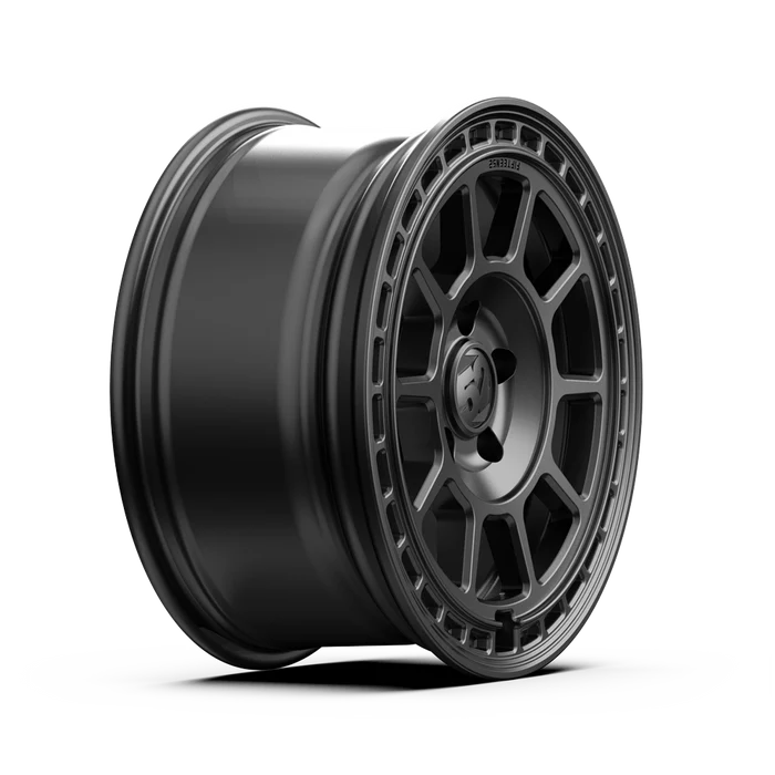 Fifteen52 Traverse MX Wheels Side View Black