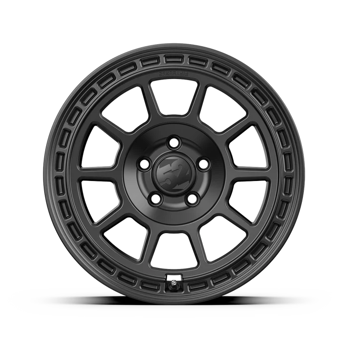 Fifteen52 Traverse MX Wheels Front View Black