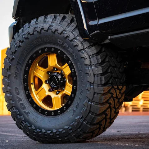 G400 Simulated Beadlock Wheel 17x8.5" 8 Lug - Standard Ring Front View