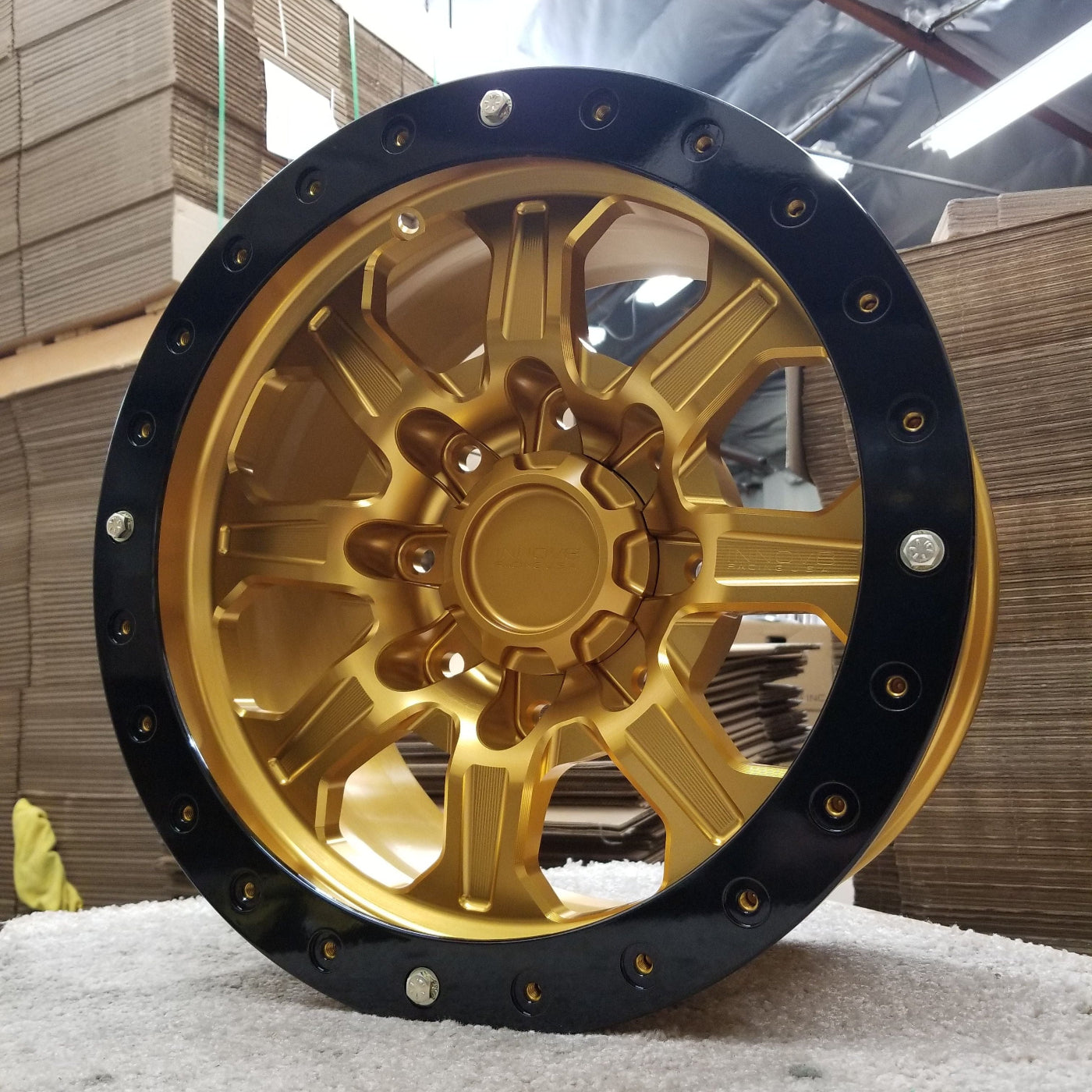 G500 Simulated Beadlock Wheel 18x9.0" 8 Lug - Standard Ring Front View