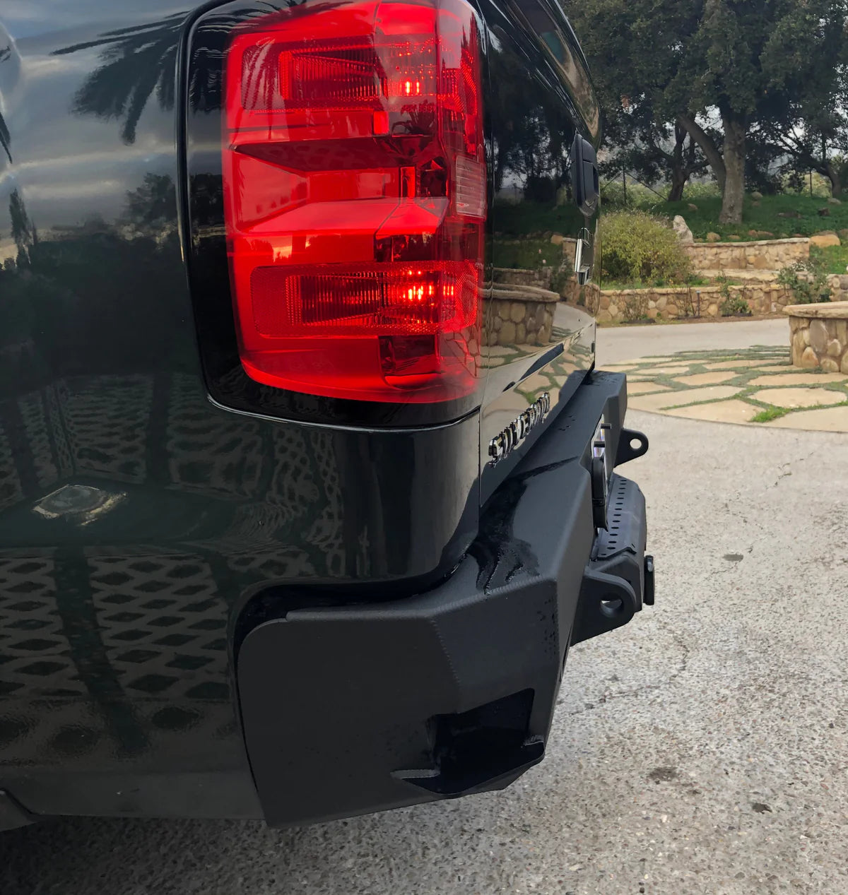 2015-2019 GMC/CHEVY 2500/3500 OCTANE REAR BUMPER Front View