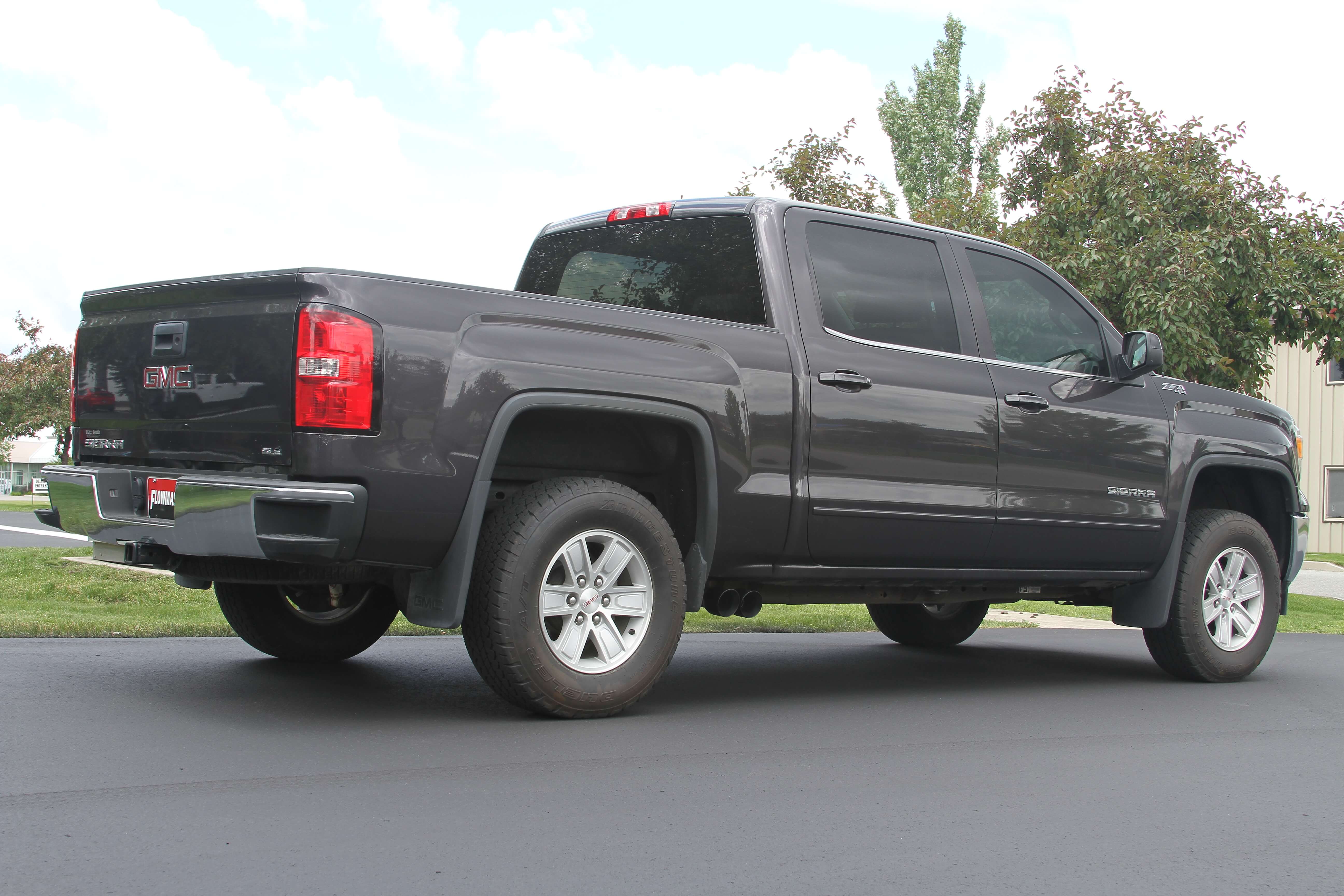 Flowmaster Flow FX Cat-Back Exhaust System Front View