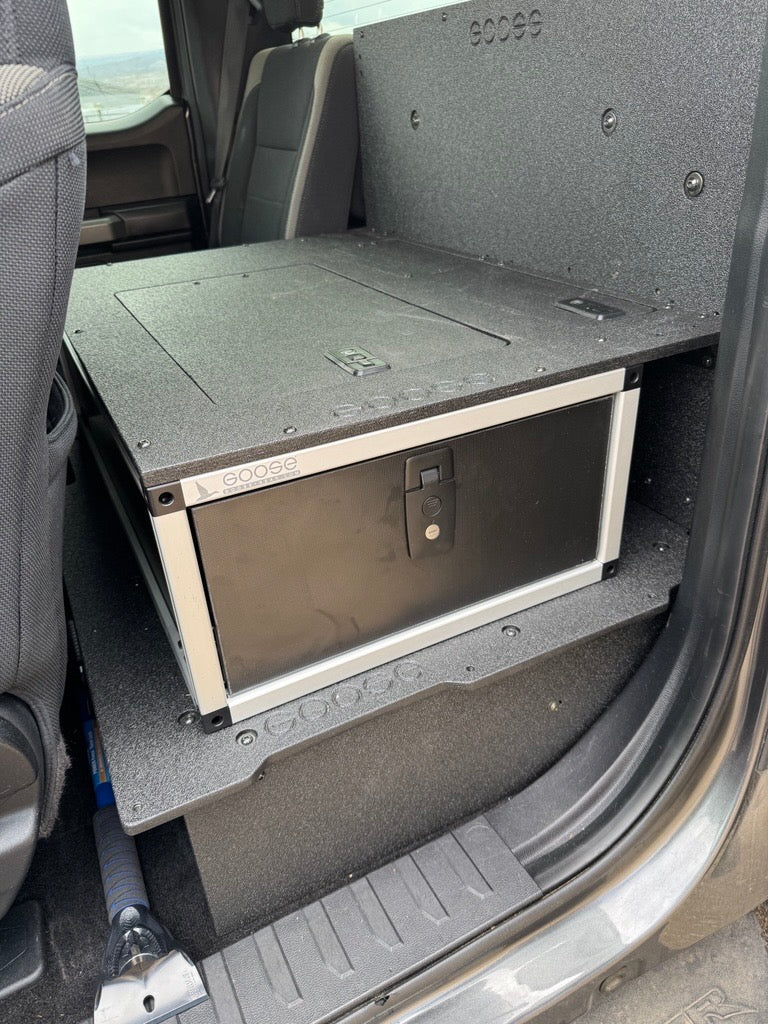 Ford - F250-F550 - 2017-Present - 4th-5th Gen - Super Cab - without the center mounted B&O Subwoofer - Explore Series - Single Drawer Module - With Fitted Top Plate Front View