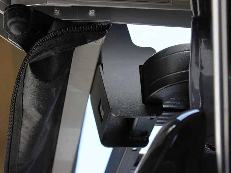Front Runner Bat Wing/Manta Wing Awning Brackets
