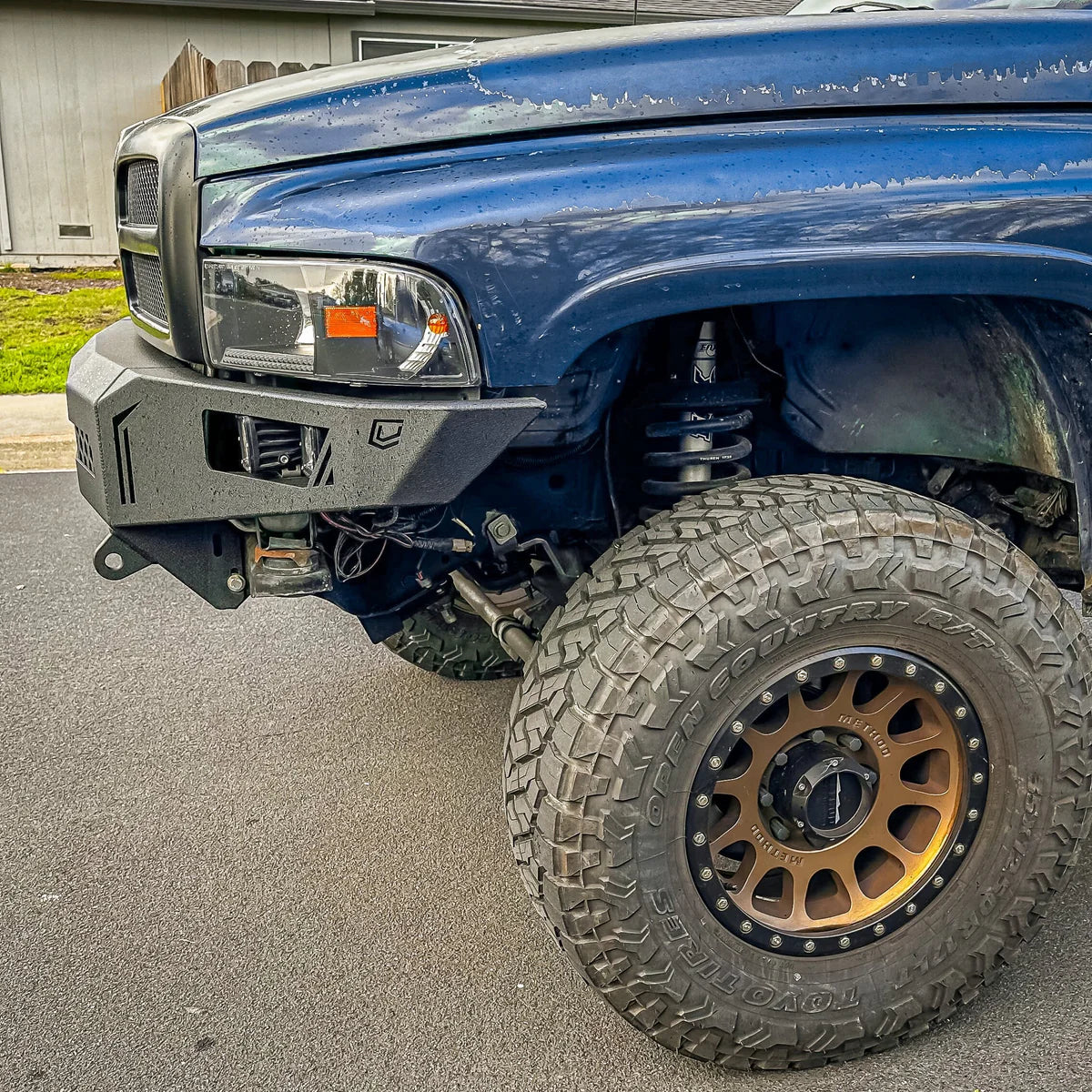 1994-2002 RAM 1500/2500/3500 OCTANE SERIES FRONT BUMPER Front View