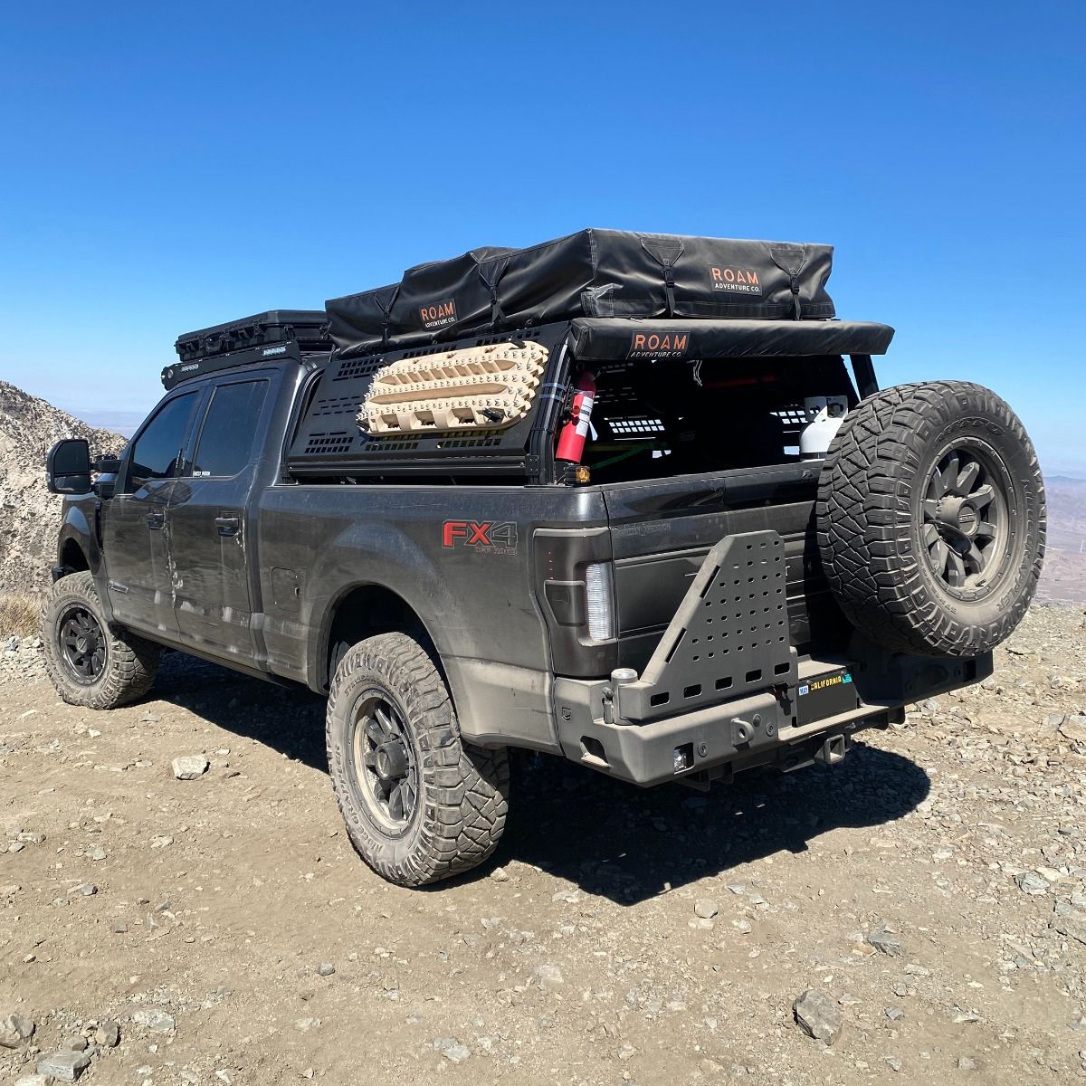 2017-2022 FORD SUPERDUTY F250/F350 DUAL SWING OUT REAR BUMPER Front View