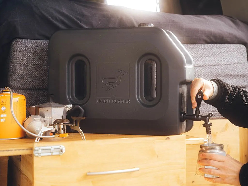 Pro Water Tank With Tap / 20L Front View