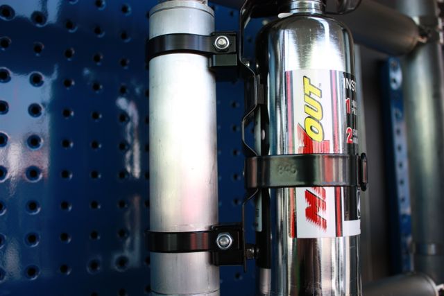 Universal Mounting Bracket- 6mm Male Bolt Perpendicular To Bar Front View