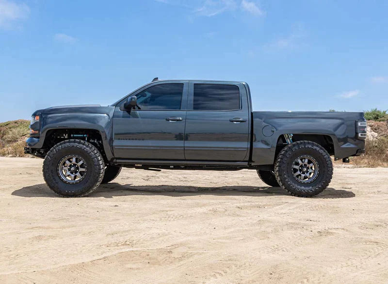 '14-18 Chevrolet Silverado Bedsides - 6" Bulge Fiberglass Fiberwerx (side view)