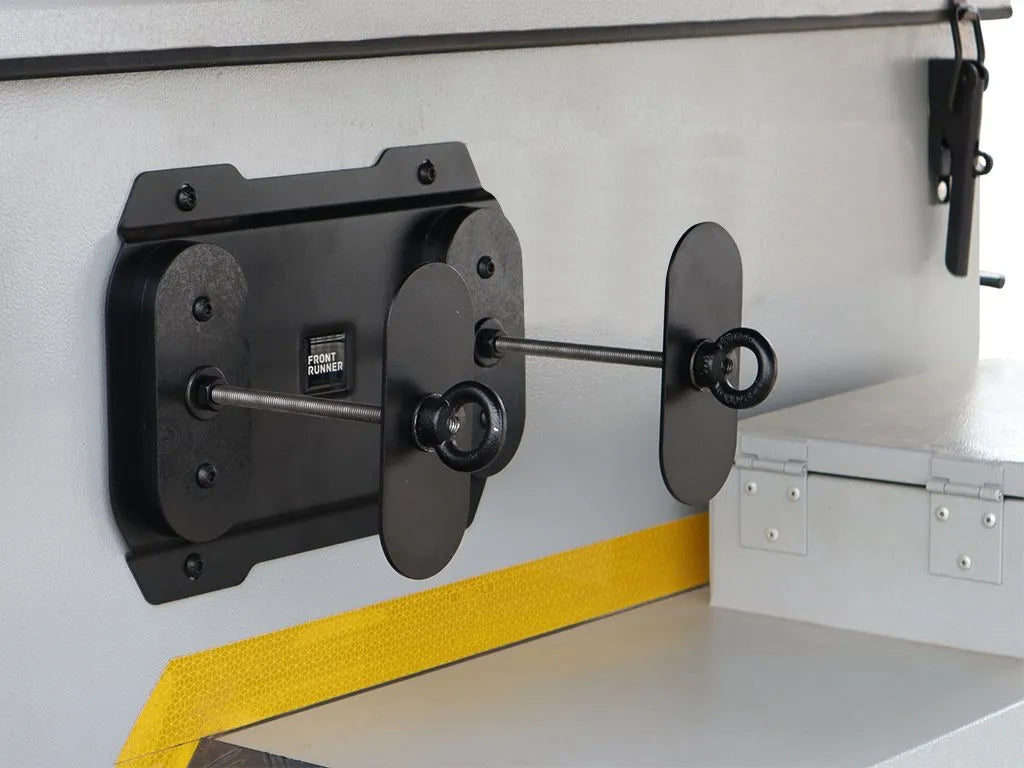 Universal Side Mount for Pro Water Tank / 20L Front View