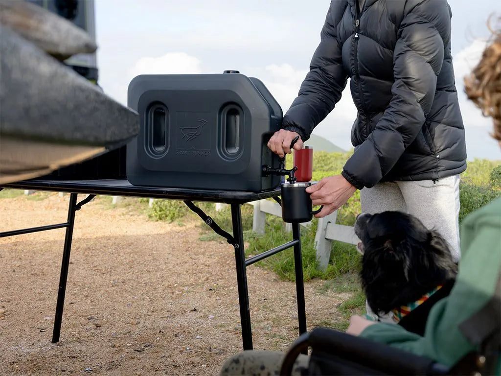 Pro Water Tank With Mounting System / 20L Front View