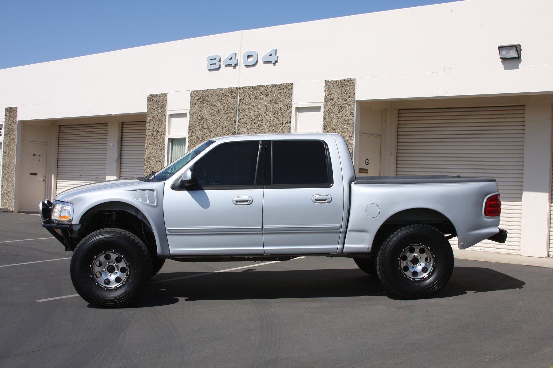 '01-03 Ford F150 SuperCrew Bedsides Fiberglass Fiberwerx (side view)