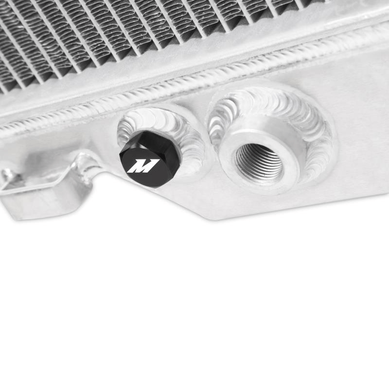 03-07 Ford 6.0L Powerstroke Aluminum Radiator Radiator Mishimoto close-up